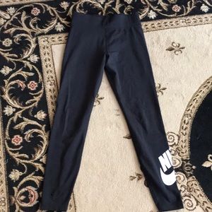 Nike leggings